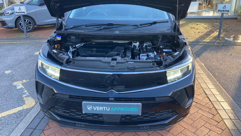 Vauxhall Grandland 1.6 Hybrid GS Line 5dr Auto Hatchback